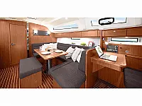 Bavaria Cruiser 41 - Internal image