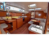 Oceanis 40 - Internal image