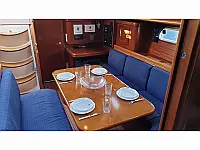 Beneteau 50 - Internal image