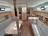 Bavaria C42 - [Internal image]