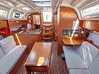 Bavaria 37 - Internal image