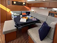 Bavaria Cruiser 46 - Internal image