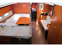 Bavaria C45 Style - Internal image
