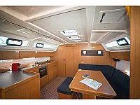 Bavaria Cruiser 46 - Internal image